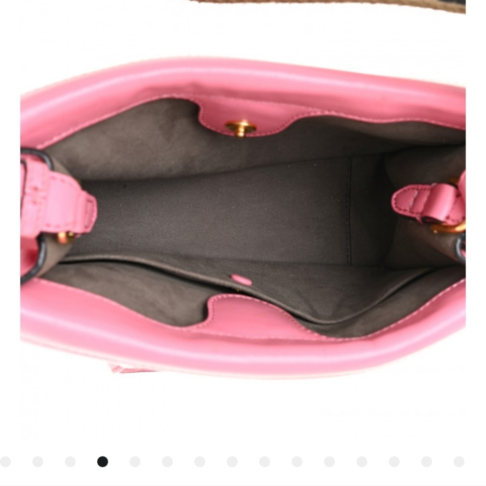 💮 FENDI Vitello Grace Small Flip Tote Pink - Picture 7 of 17